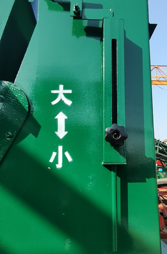 Adjustment device of wind volume(words can be translated to the language used by customer